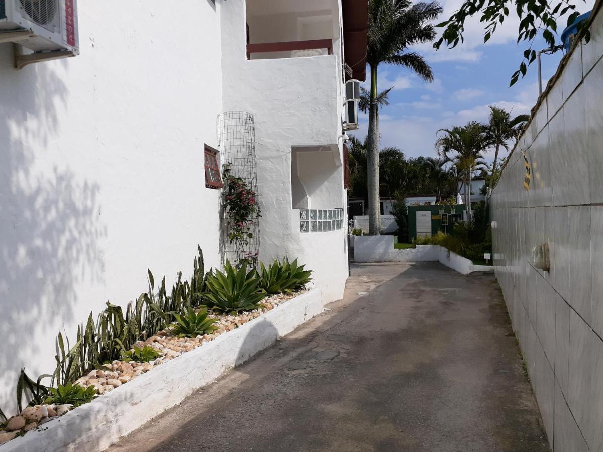 Residencial Hostal Blanco Florianópolis Dış mekan fotoğraf