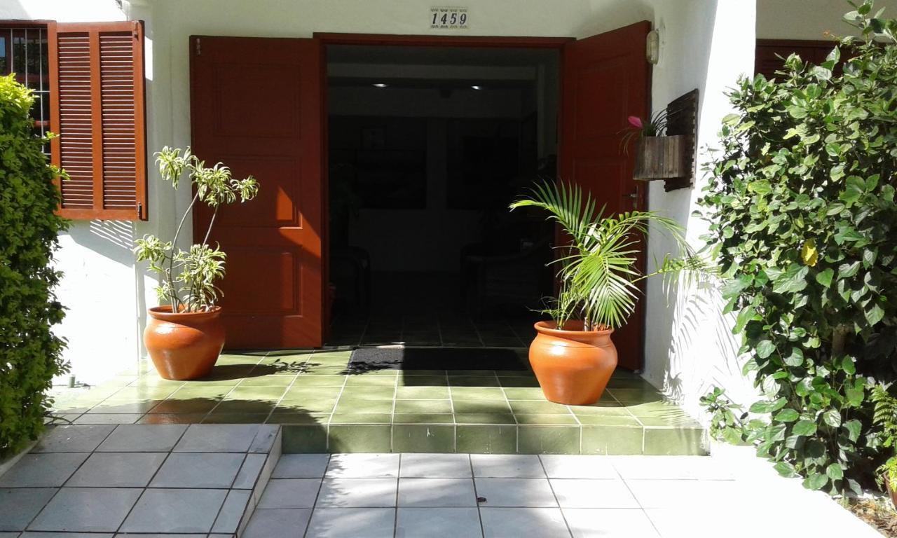 Residencial Hostal Blanco Florianópolis Dış mekan fotoğraf